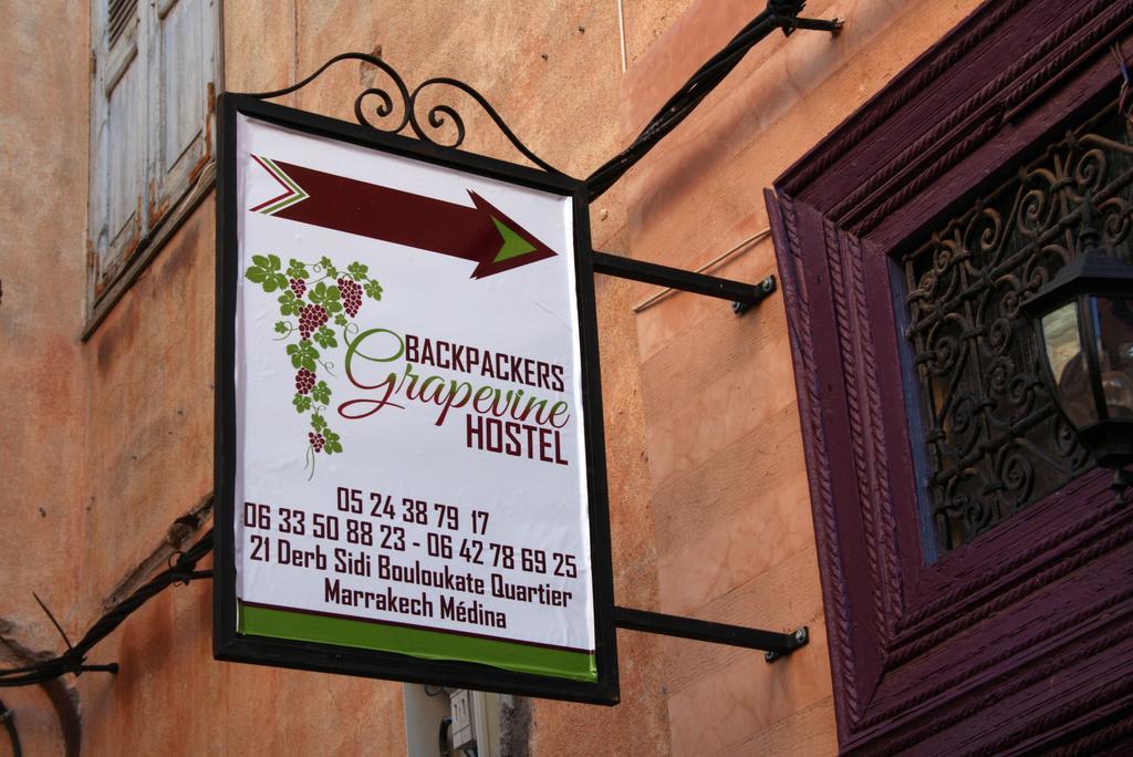 Backpackers Grapevine Hostel Marrakesh Exteriör bild